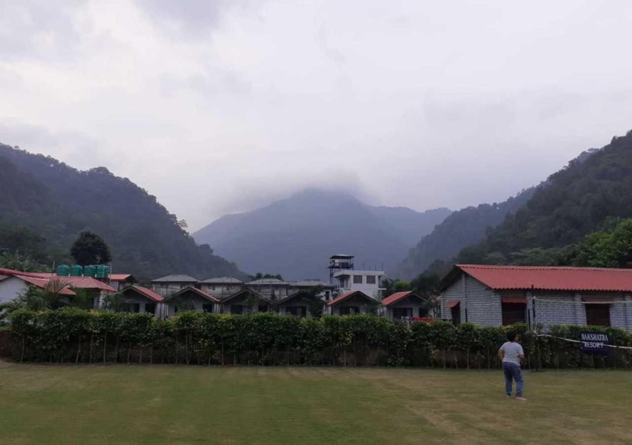 นักษัตร รีสอร์ต Hotel Birbhaddar ภายนอก รูปภาพ